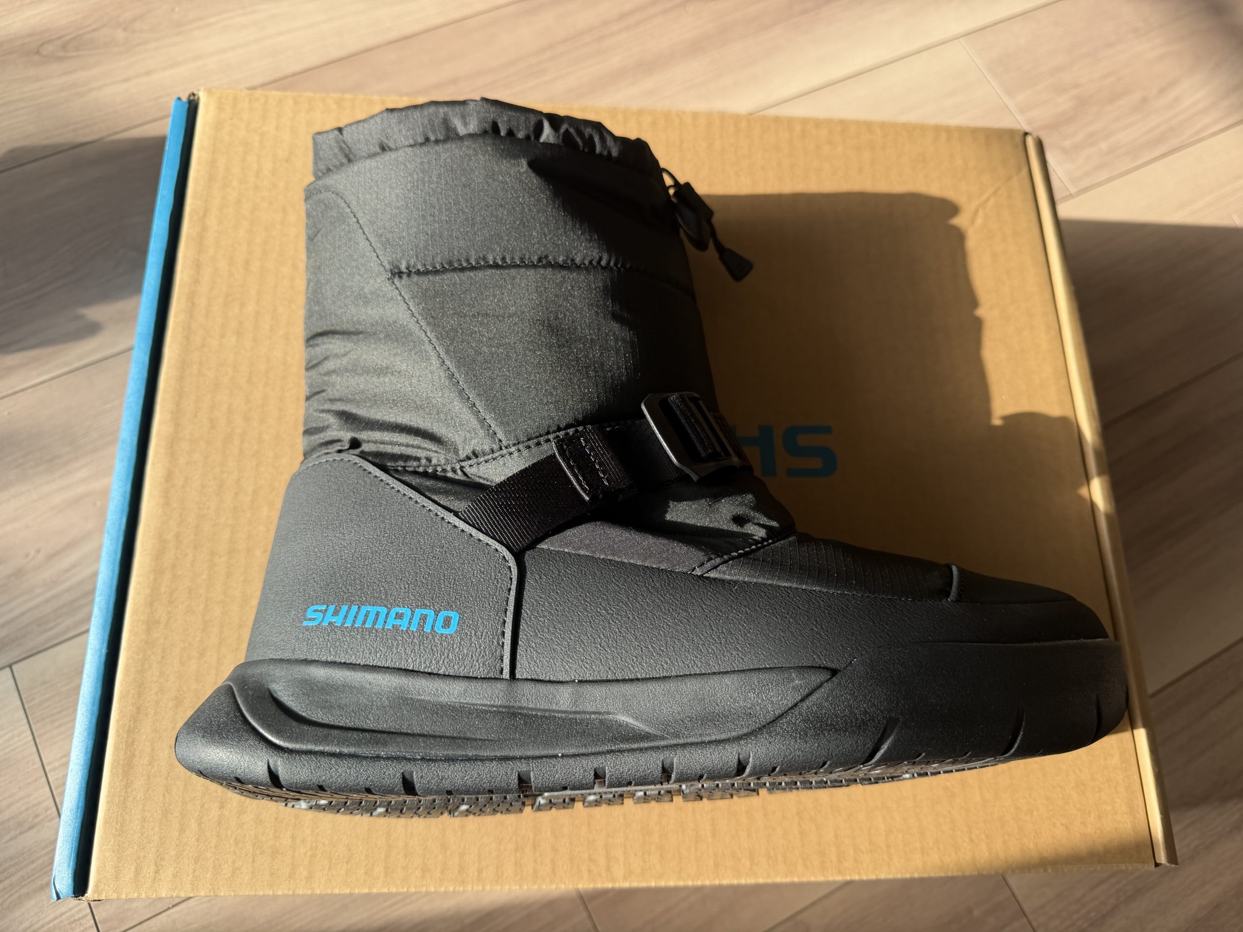 船釣り最強防寒ブーツ　シマノ【FS-350X】