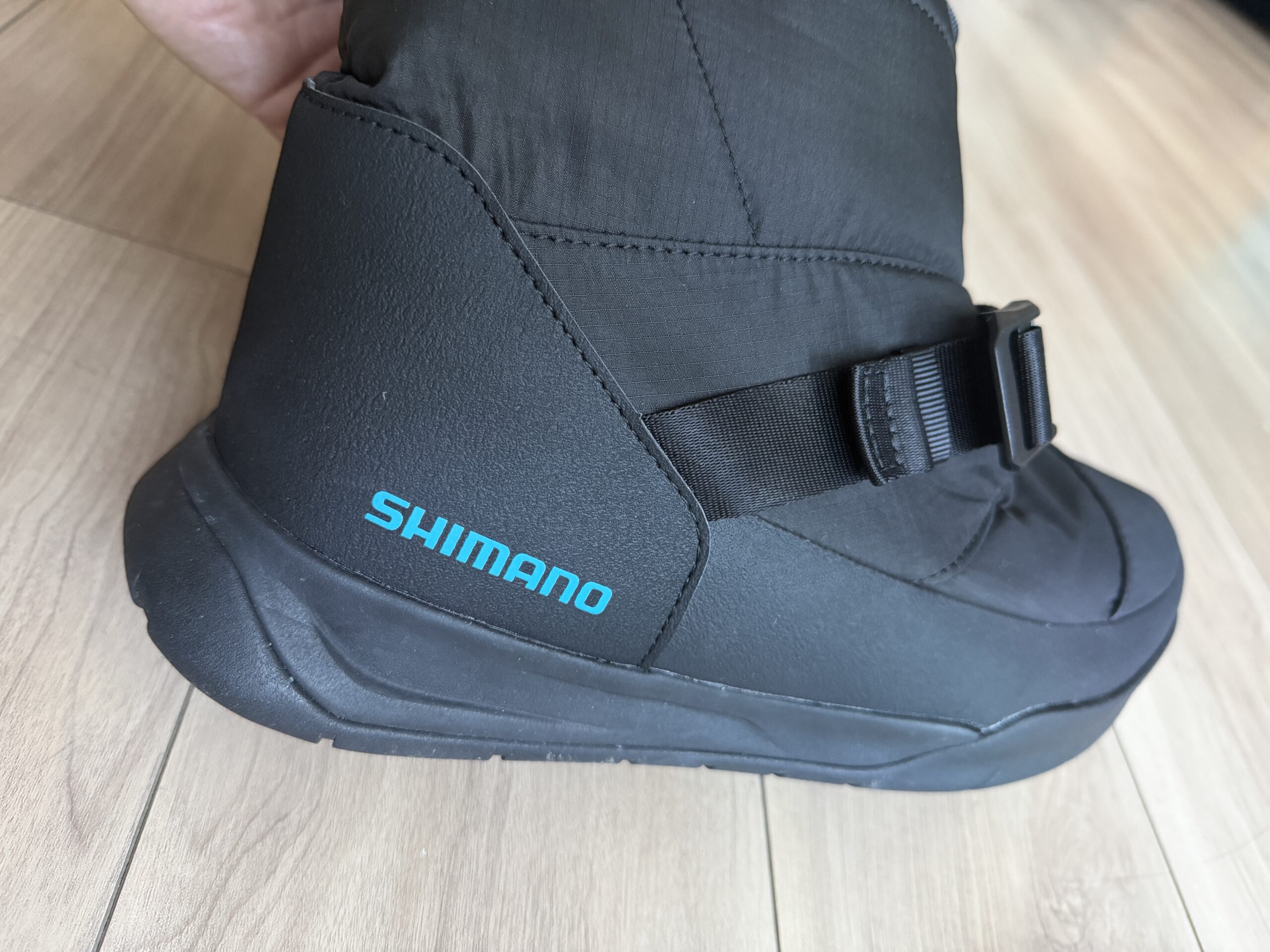 船釣り最強防寒ブーツ　シマノ【FS-350X】